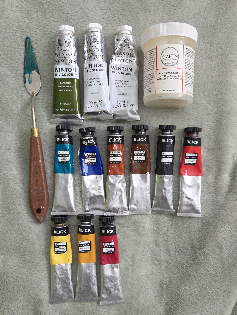 Winsor & Newton + Blick Oil Paint Set with Palette Knife